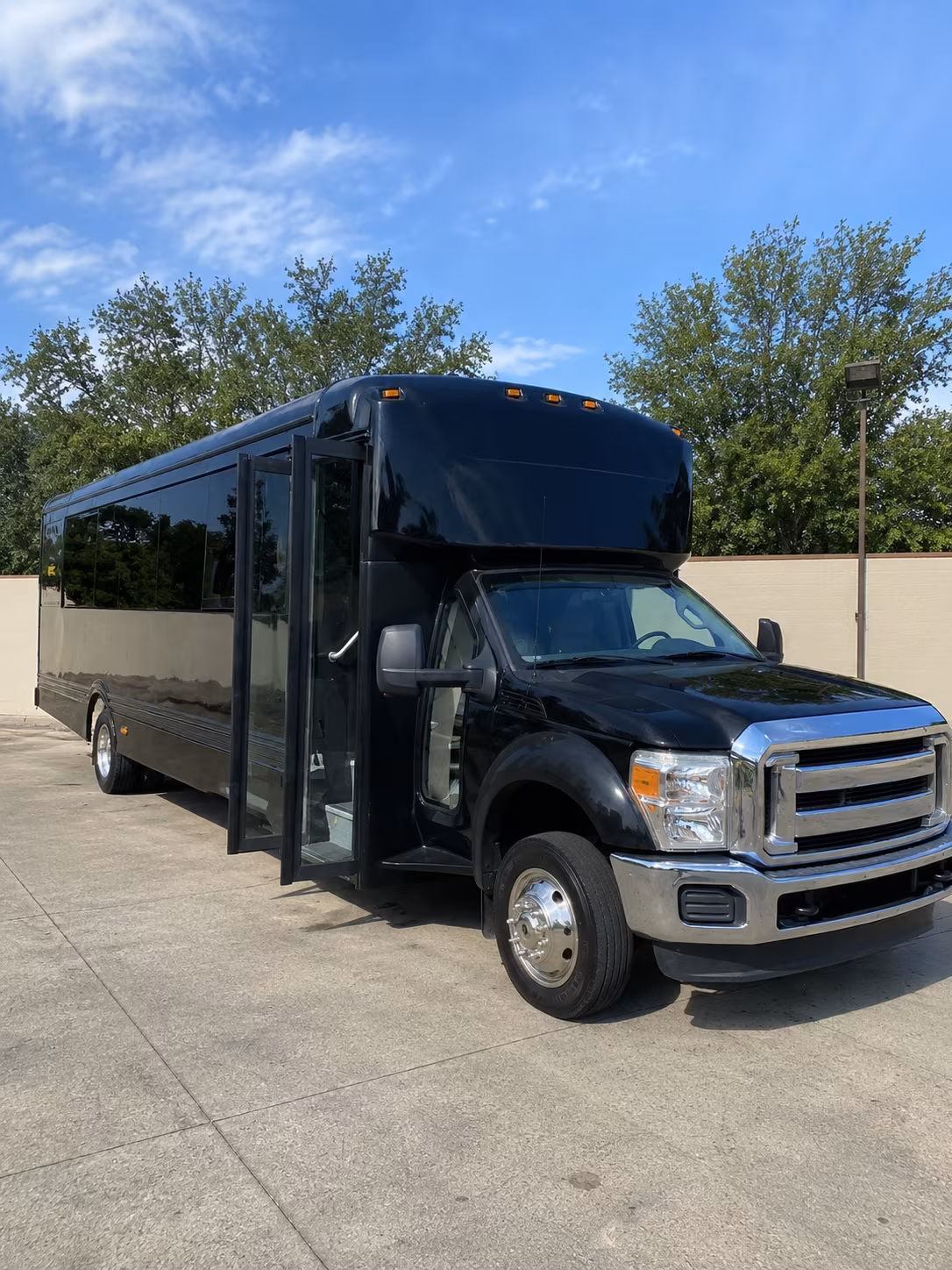 casa grande 20 passenger party bus