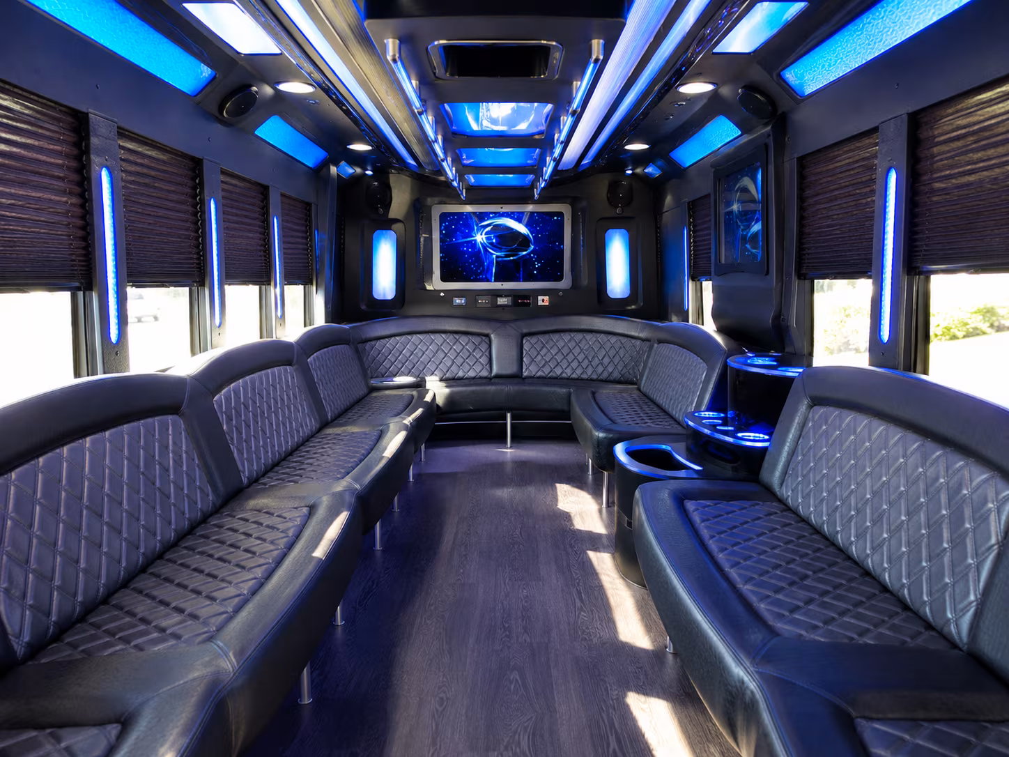 casa grande 28 passenger party bus inside