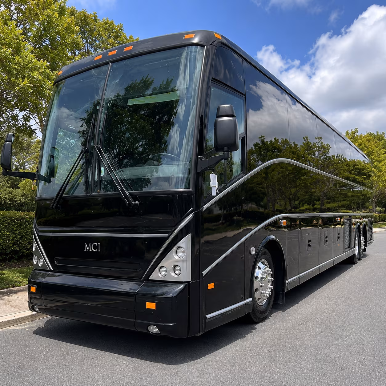 choosing the right bus size for your casa grande field trip group