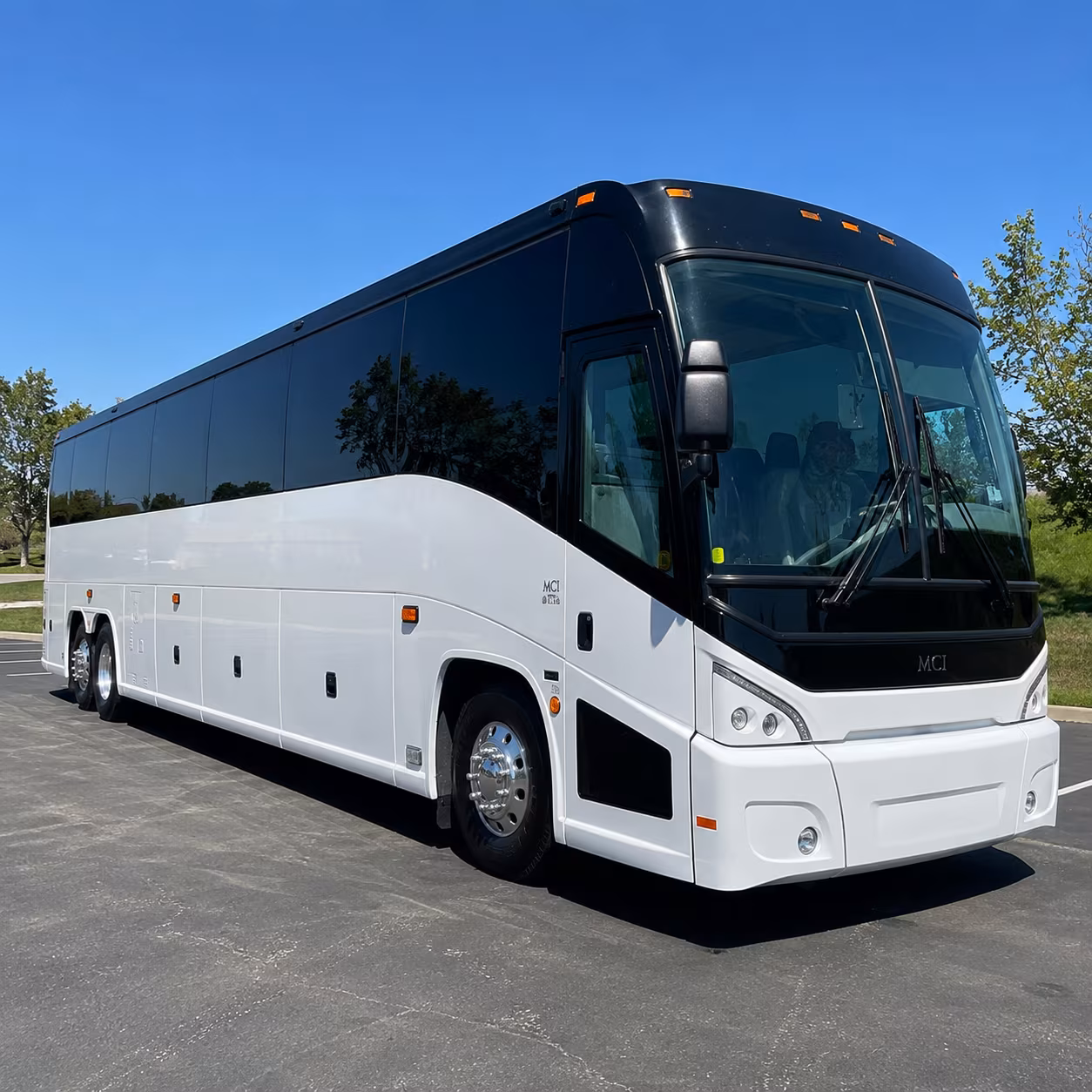 your group arrives together with airport shuttle bus rentals in casa grande